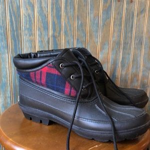 Athletech waterproof plaid boots